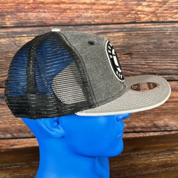 New Era 9Fifty Regged Trucker Mesh Brooklyn Nets SnapBack Cap - Picture 5 of 7